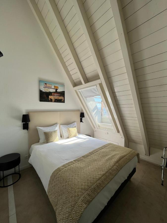 L'Hotel By Hostellerie Du Chateau Rolle Exterior photo